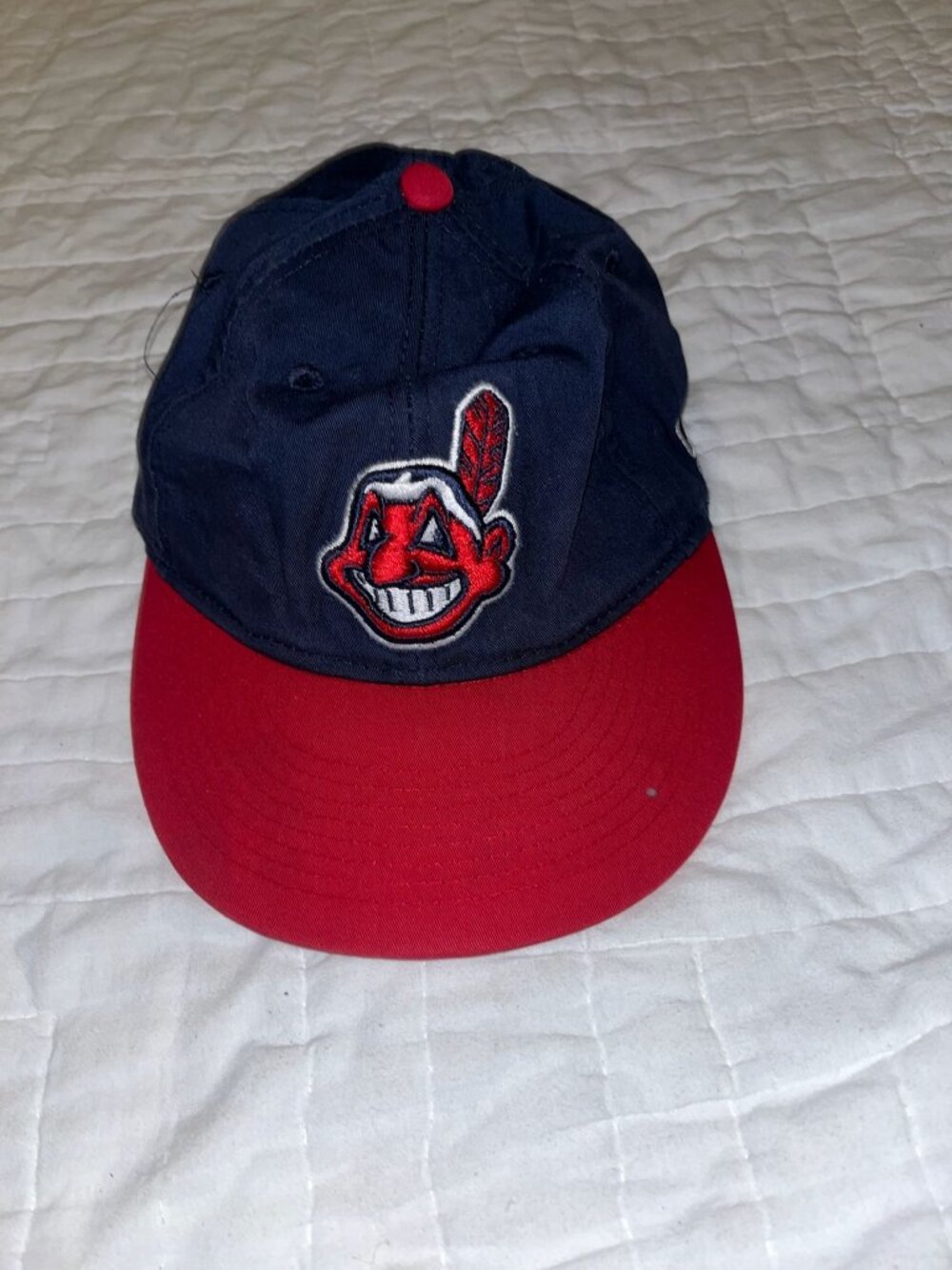 Vintage Cleveland Indians Adjustable Baseball Cap Navy & Red With Chief Wahoo Lo